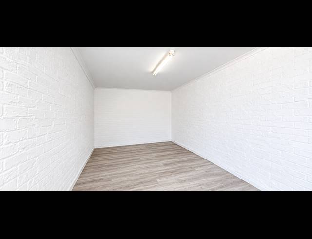372M² OFFICE TO LET IN TABLE VIEW